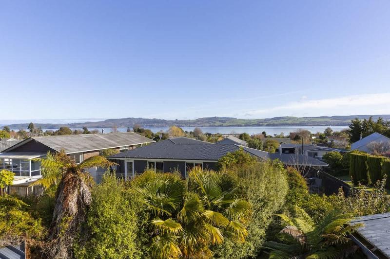 Kensington Gem-Family Getaway - image 3