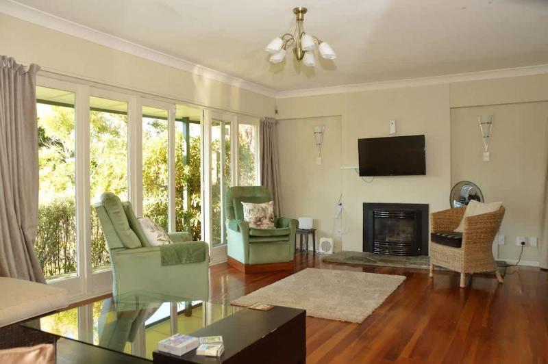 Happiness is Huia a block from the lake - image 13