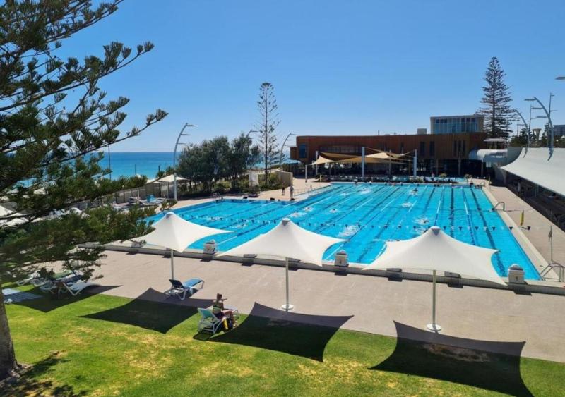 Scarborough Luxe - Ocean Views - King size Beds - image 3