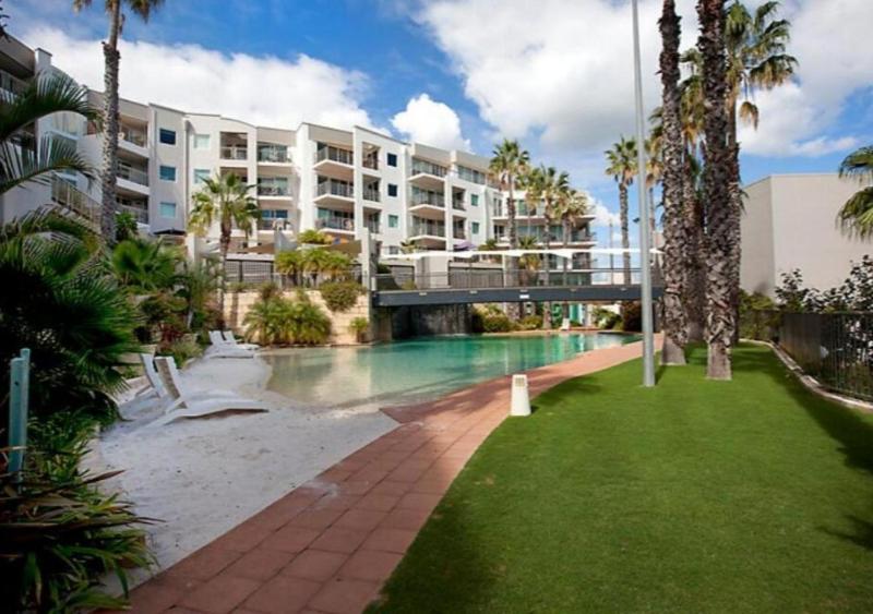 Scarborough Luxe - Ocean Views - King size Beds - image 8