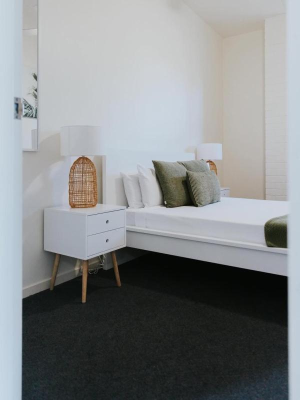 Life in Byron Hostel - image 1