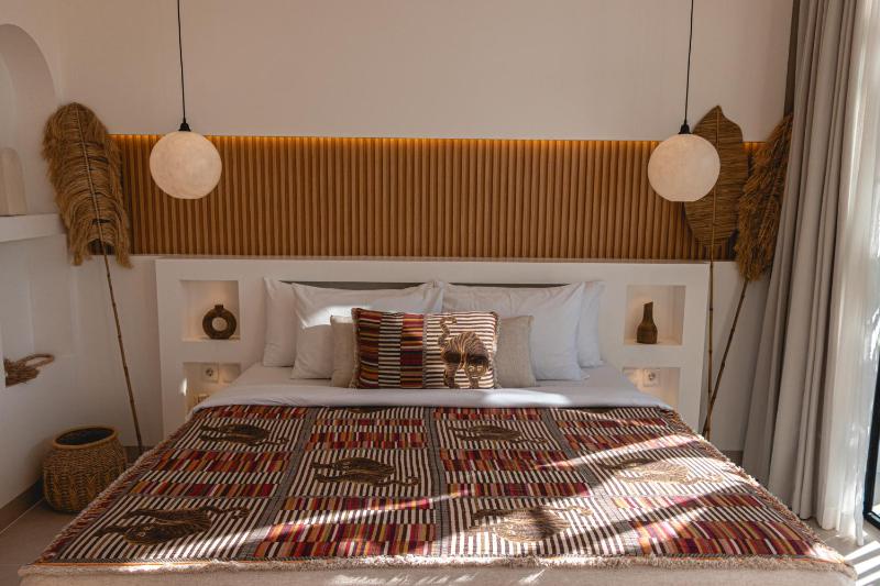 the macan - Romantic Canggu Escape 1BR Pool Villa - 700m to Beach - image 5