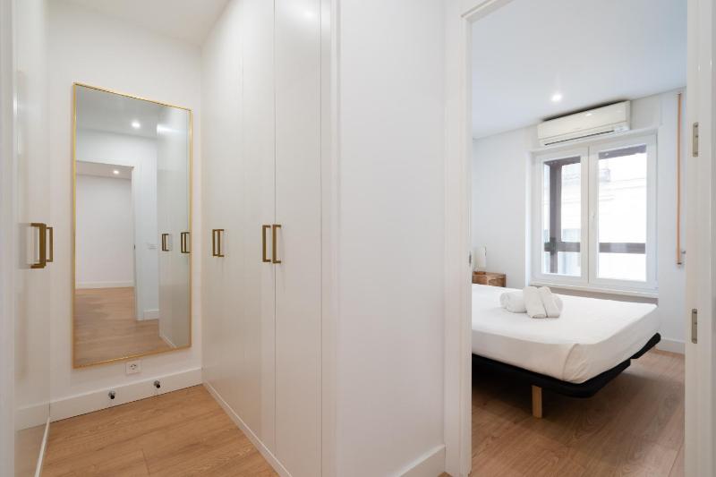 Madrid Central Business Stay - Gran Via Alquiler temporal - image 16