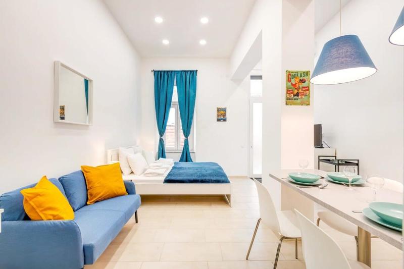 Central - NEW with Balcony - Charming - image 8