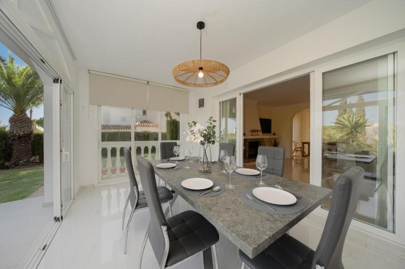 Villa in Elviria a retreat among palm trees with private heated pool and barbecue Marbella - image 40