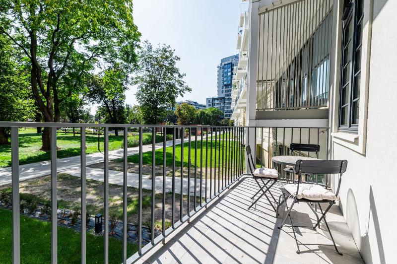 RentPlanet - Bulwar Staromiejski - image 3