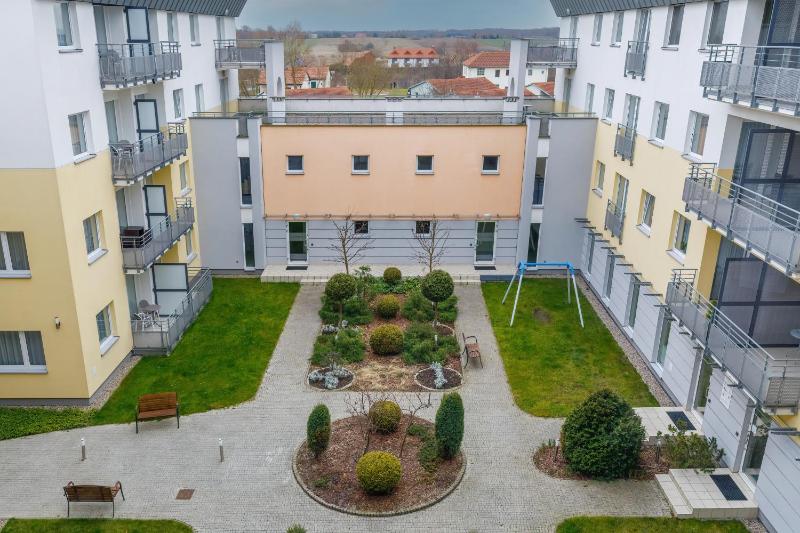 Atrium Apartment Spa & Gym 150m to the Beach Sarbinowo by Noclegi Renters - image 14
