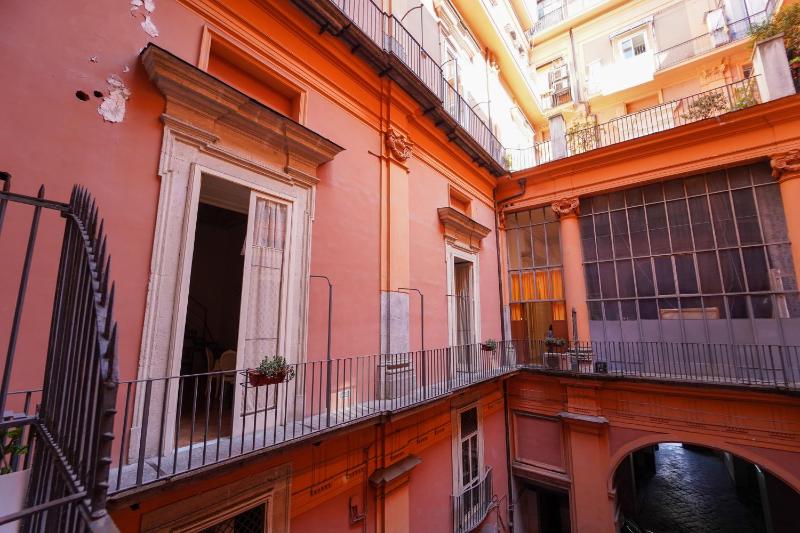 Casa Napoletana - Dante - image 9