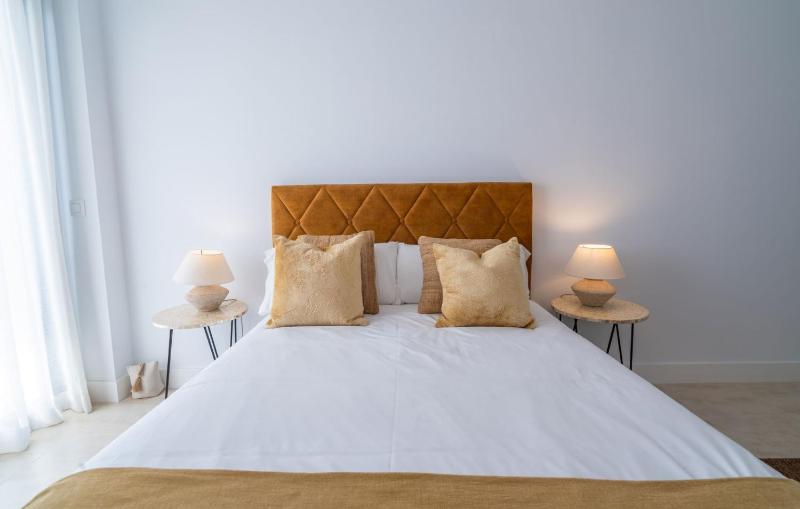 Experience Elevated Living at this Pure South Penthouse - image 6