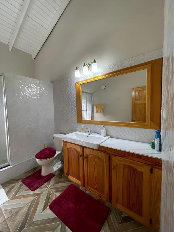 Hillcrest Haven - image 10