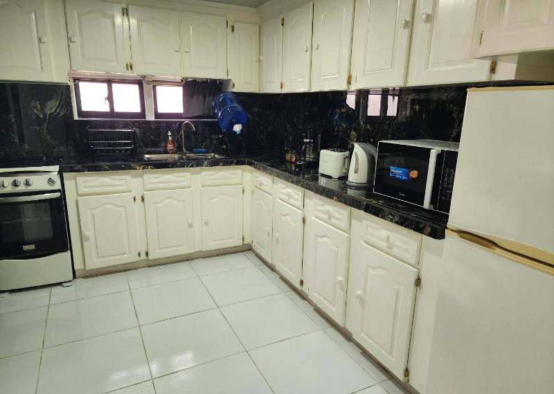 Ideal Executive Suites - image 6