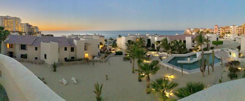 Unit 150- Casa Kelly - OCEANFRONT Fully Renovated - image 15
