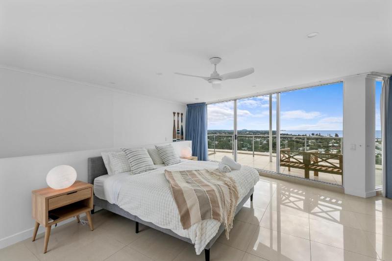 Point North Penthouse Kings Beach - image 19