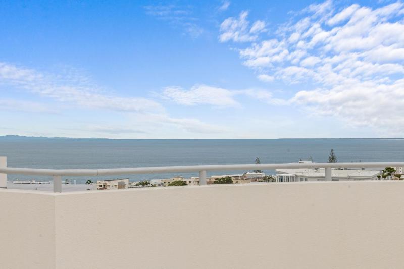 Point North Penthouse Kings Beach - image 17
