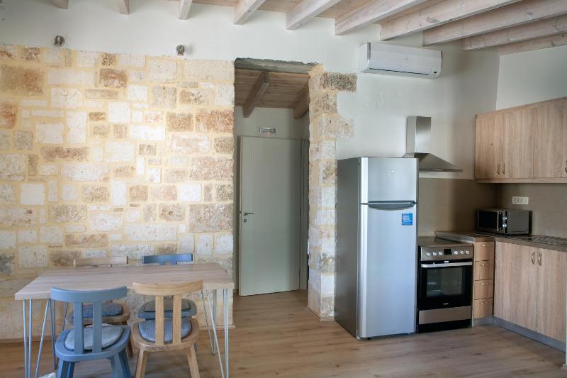 Two-Bedroom Apartment with Terrace image 4