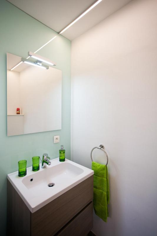 Double Room image 4