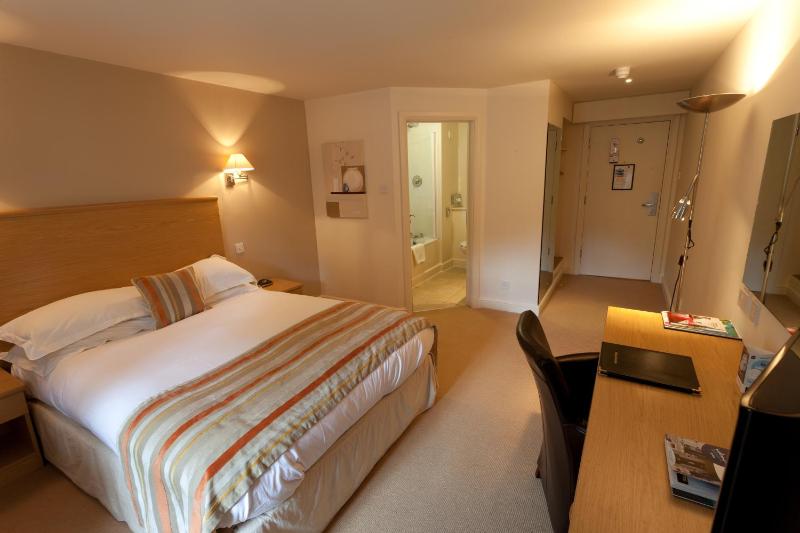 Standard Double Room image 2