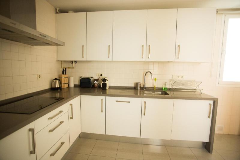 Soho Lounge - Space Maison Apartments - image 16