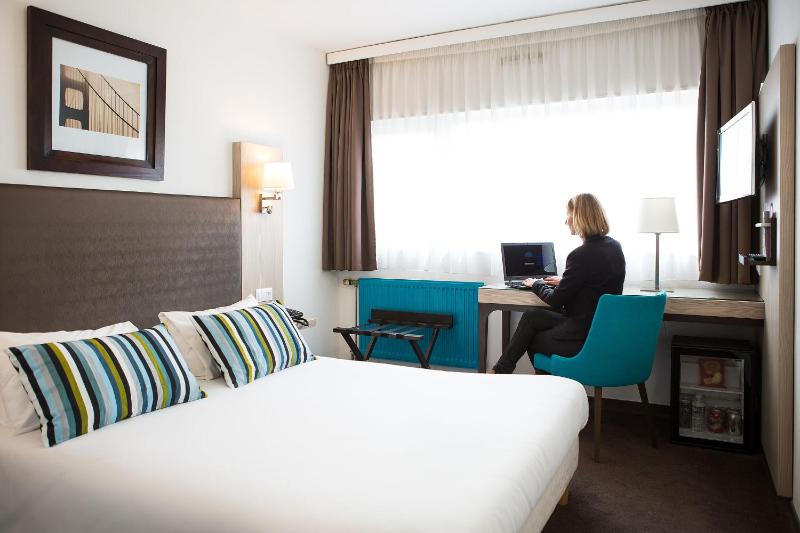 Hotel Lille Europe - image 25