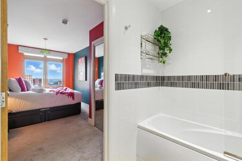 Penthouse Botanica- Wyndale Signature Stays - image 50