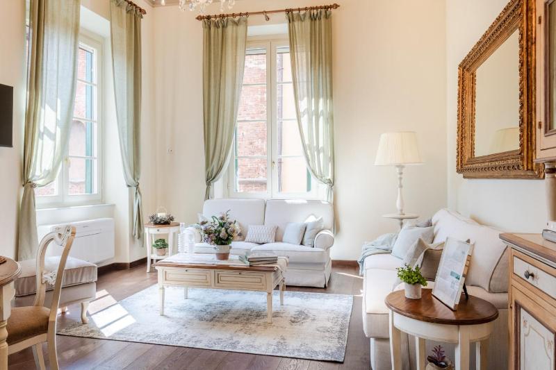 Orsucci Palace - image 37