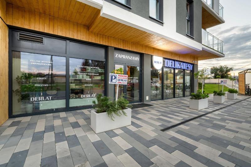 Piękny Widok na Jezioro i Plażę Parking w Garażu by Noclegi Renters - image 35