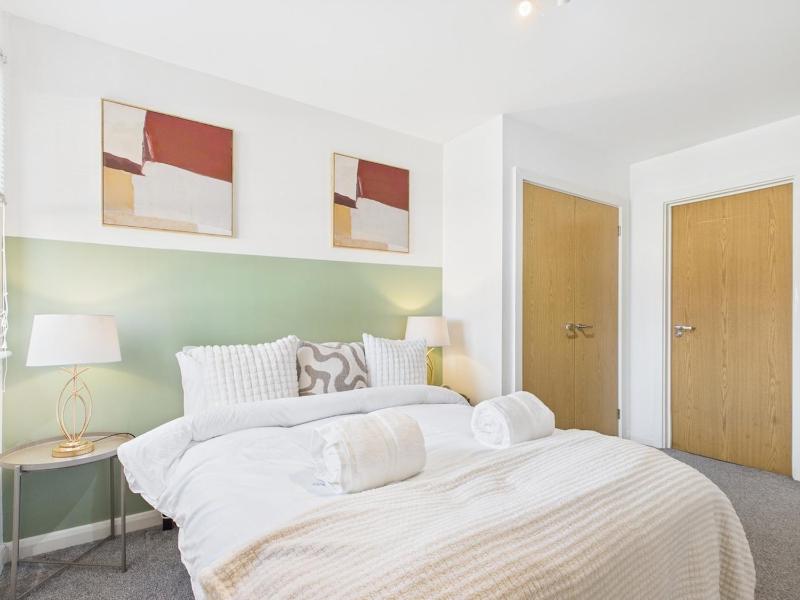 Ivory Row- Wyndale- Central B'Ham - image 8