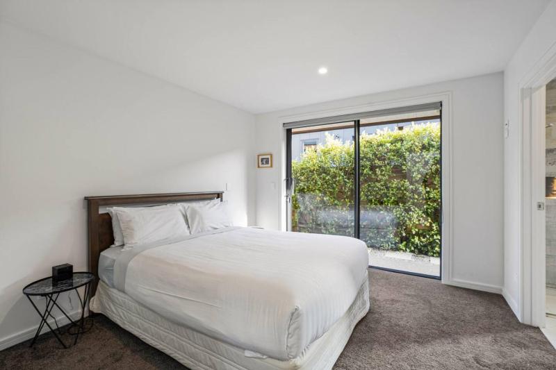 Getaway on Galloway | Pet Friendly Close to Lake! - image 8