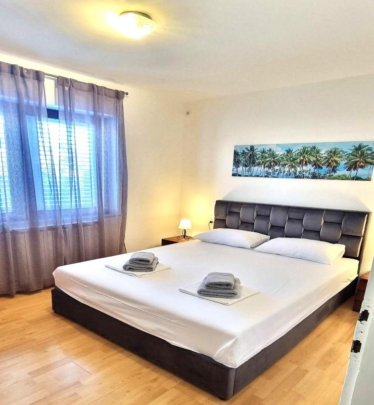 Apartments Villa Privlaka Relax - image 2