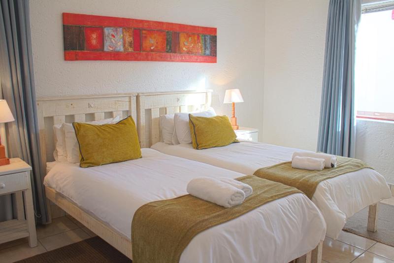 Oceans Hotel & Self Catering - image 8