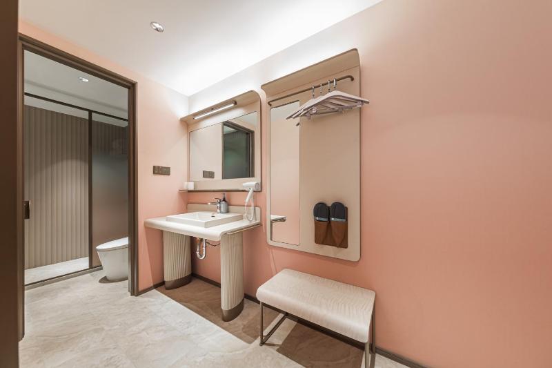 Hanting Hotel Yanqing Beijing Wanda Plaza - image 4