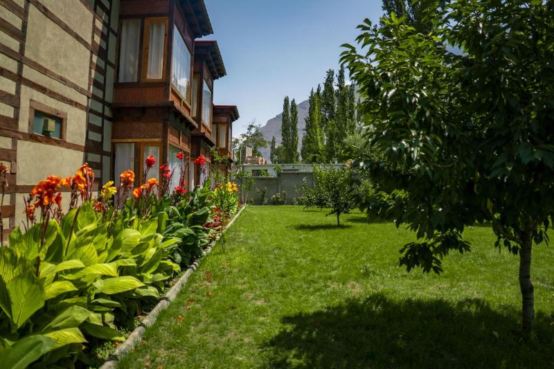 Khar Hotel - image 15