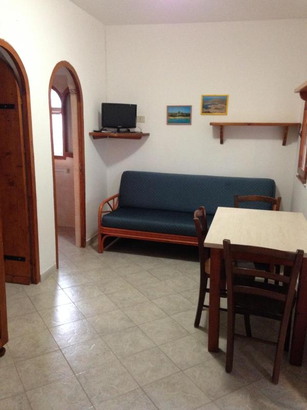 One-Bedroom House image 4