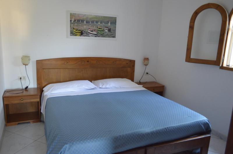 Two-Bedroom House image 3