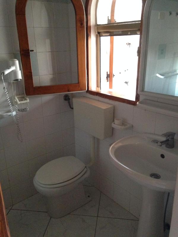 Two-Bedroom House image 2