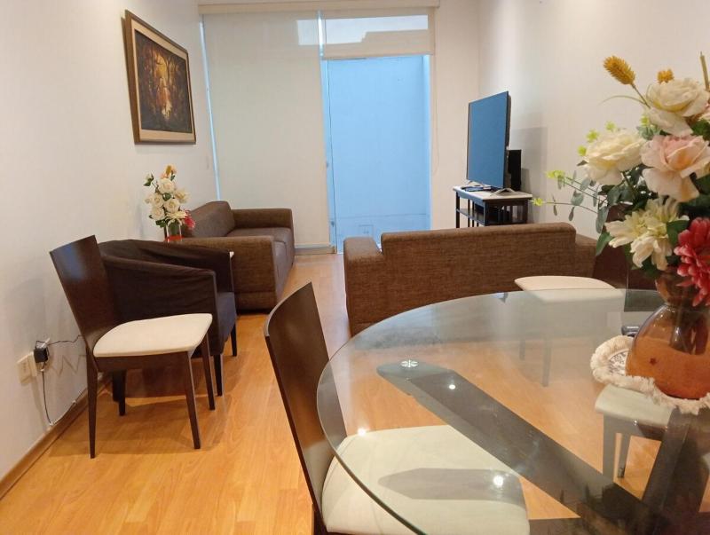 Apartment in the center of Miraflores - image 6