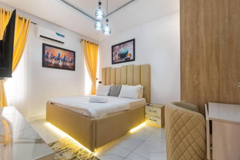Oluwa Biz - image 1