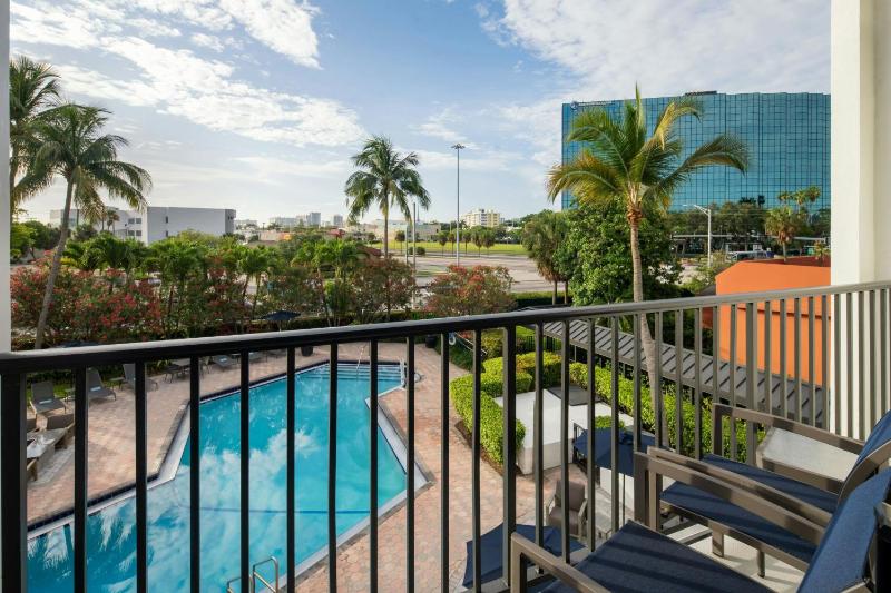 Courtyard by Marriott Fort Lauderdale East/Lauderdale-by-the-Sea - image 22