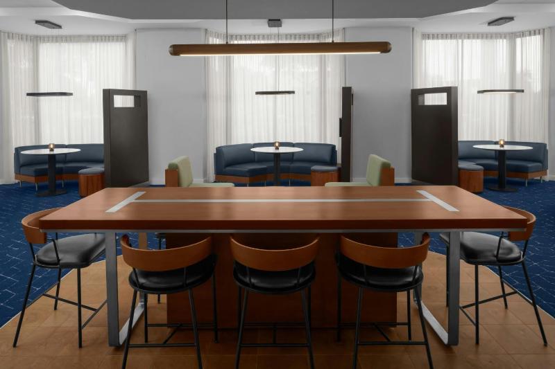 Courtyard by Marriott Fort Lauderdale East/Lauderdale-by-the-Sea - image 16