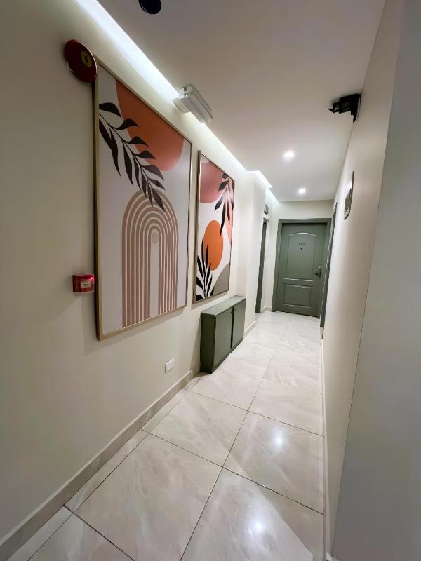 Sandra Hotel - image 13