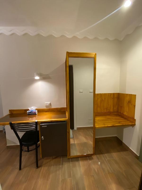 Sandra Hotel - image 7