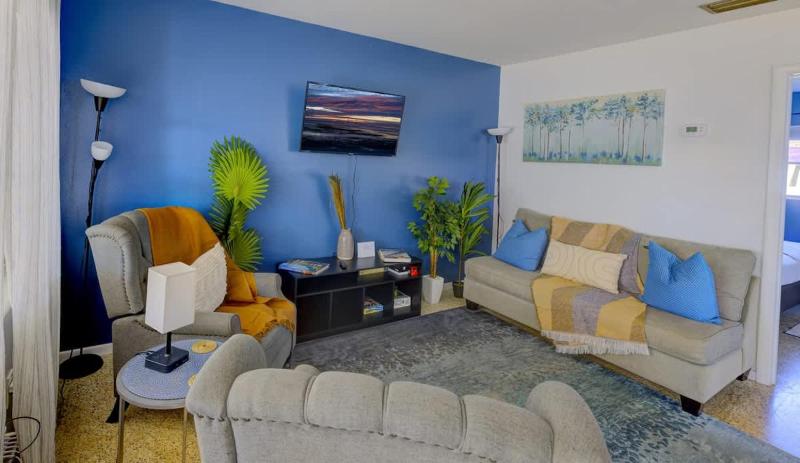 Cozy Escape Near Beach Fire Pit & BBQ Nights - image 14