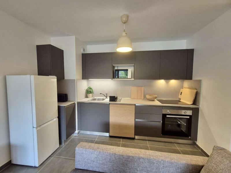 Appartement moderne avec piscine climatisation et parking à Cavalaire-sur-Mer - FR-1-226B-244 - image 24