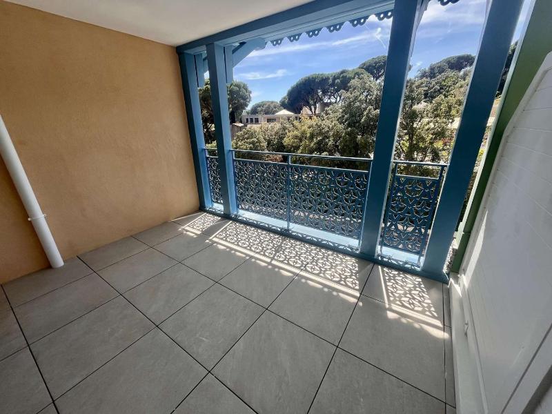Appartement moderne avec piscine climatisation et parking à Cavalaire-sur-Mer - FR-1-226B-244 - image 17