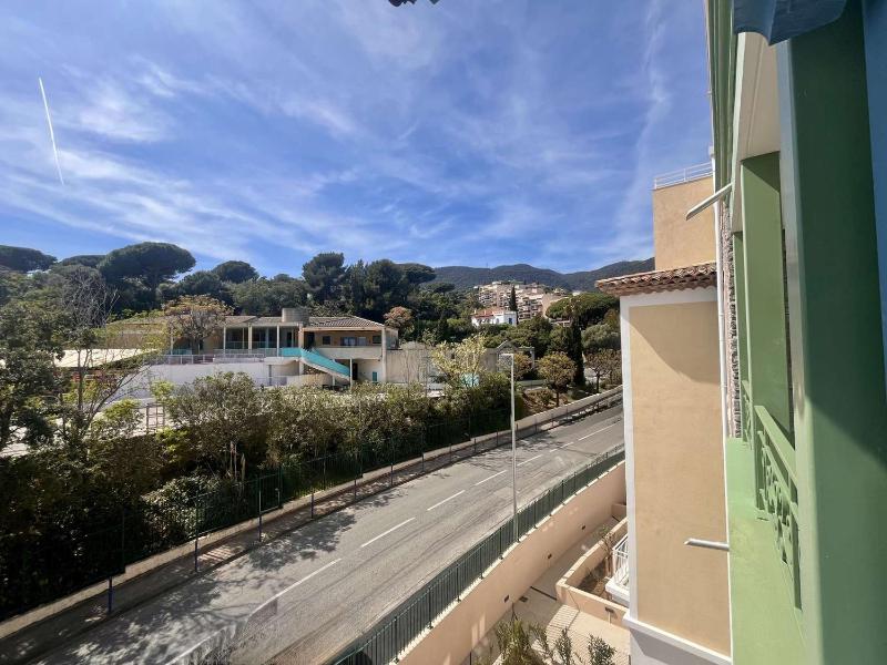 Appartement moderne avec piscine climatisation et parking à Cavalaire-sur-Mer - FR-1-226B-244 - image 10