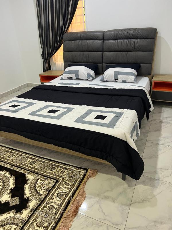 Architude Homes - image 6