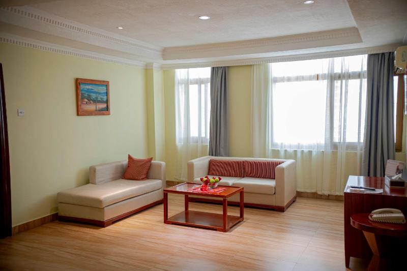 Tiffany Diamond Hotels Ltd - Indira Gandhi street - image 11