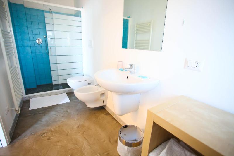 One-Bedroom Apartment (4 Adults) image 4