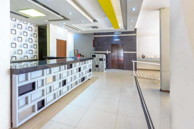 Capital O Hotel Colon Express Guadalajara - image 2