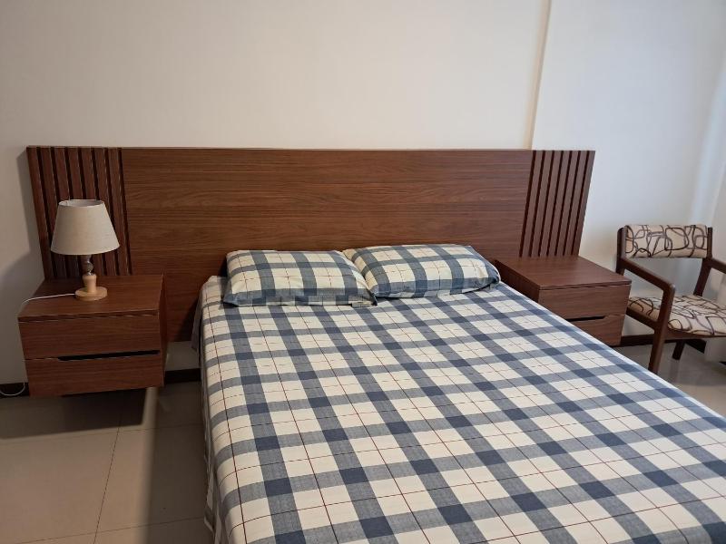 Apartamento de 1 dormitorio en zona cercana a FEXPOCRUZ con sala coworking - solo parejas - image 4